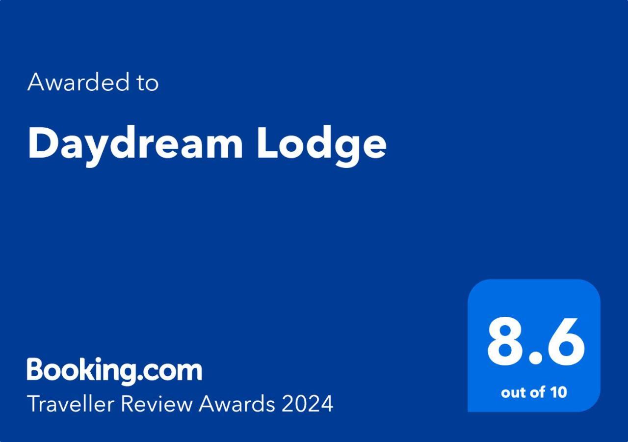 Daydream Lodge Tampaksiring Exterior photo